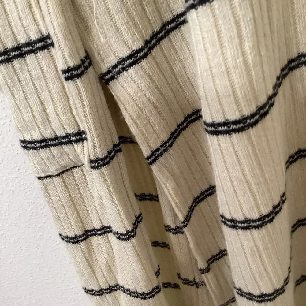 Daytrip Minimalist Chic‎ Cozycore Slouchy Striped Cream Long Open Cardigan Small